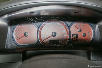 2016款菱智M5 2.0L手动7座标准型L