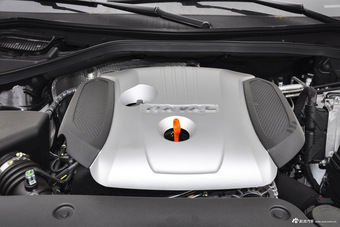 2015款哈弗H8 2.0T自动两驱精英型