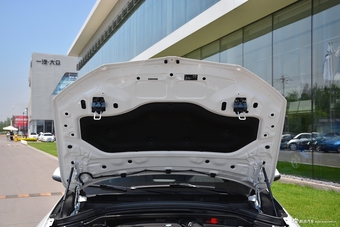 2018款宝马X1 1.5T自动sDrive18Li时尚型