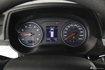 2016款瑞风M4 2.0L手动豪华型