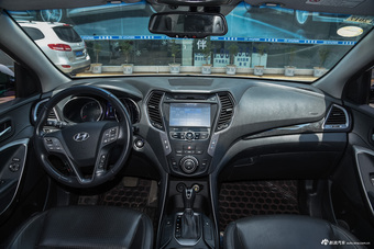 2013款格锐2.2T自动 7座四驱舒适型图片