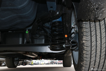 2017款名爵ZS 1.5L手动精英版 