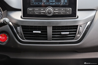 2018款逍遥1.5GTDI手动白银版