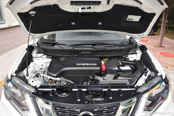 2019款奇骏2.5L自动四驱智联豪华版