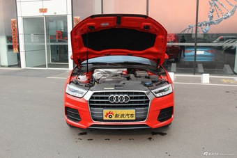 2017款奥迪Q3 2.0T自动35 TFSI风尚型