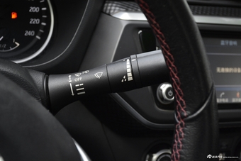 2018款蓝鸟 1.6L自动CVT高能潮音版