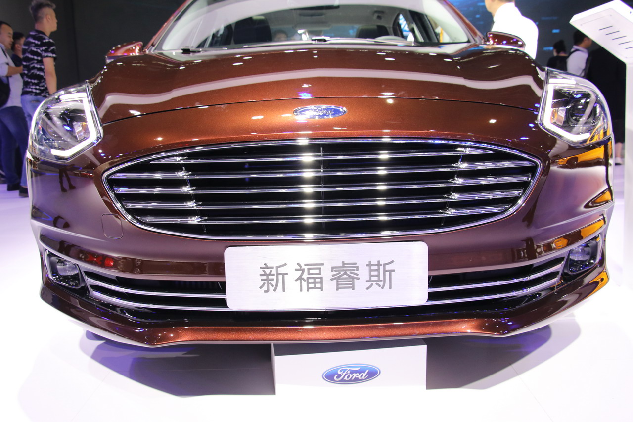 2018广州车展实拍：福睿斯