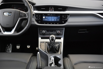 2018款吉利远景S1 1.5L手动锋享型