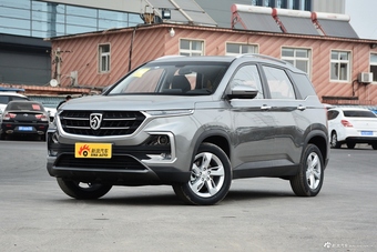 2018款宝骏530 1.5T手动豪华型