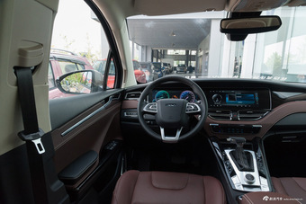  2018款君马S70 1.5T自动豪华型5座