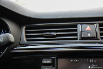 2017款起亚KX7 2.0T GLS自动两驱