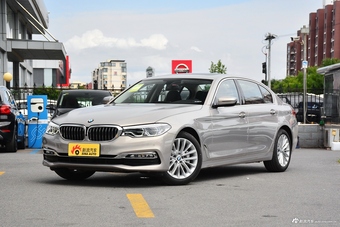 2018款宝马5系改款2.0T自动530Li领先型豪华套装图片