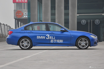 2017款宝马3系2.0T自动M运动型320Li