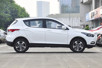 2016款骏派D60 1.8L自动舒适型