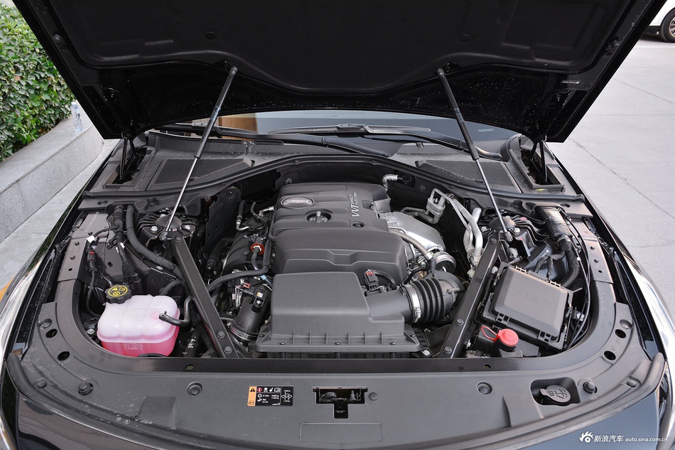 2017款CT6 2.0T自动28T铂金版