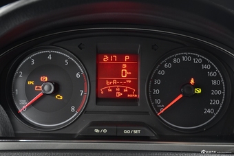 2017款桑塔纳浩纳1.6L自动风尚版