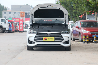 【比亚迪宋MAX和比亚迪S7哪个好?】比亚迪宋