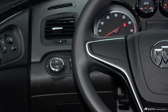 2017款君威1.6T自动领先技术型