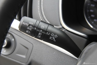 2018款荣威RX5 1.5T 20T自动两驱互联网智尊版