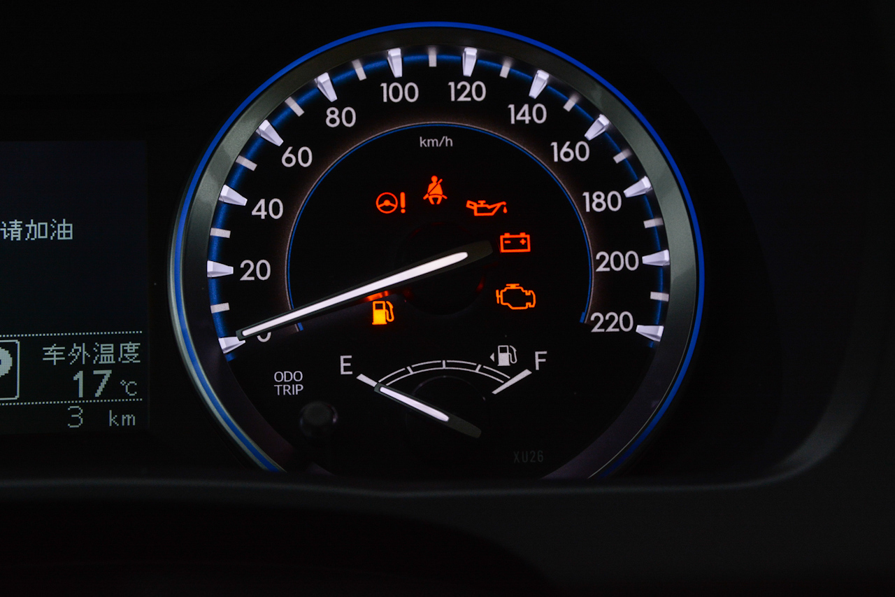 2017款汉兰达2.0T自动四驱精英版7座