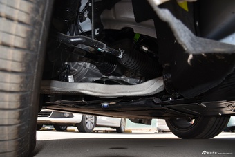 2017款福特金牛座 2.0T自动EcoBoost 245 旗舰型