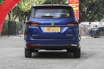 2018款宝骏360 1.5L自动精英型