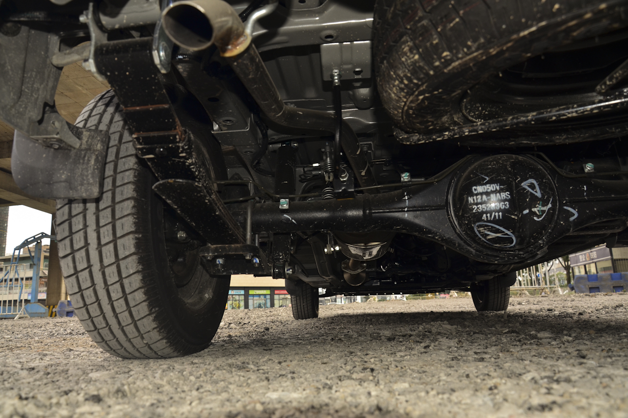 2017款五菱之光V 1.2L手动基本型 LMH