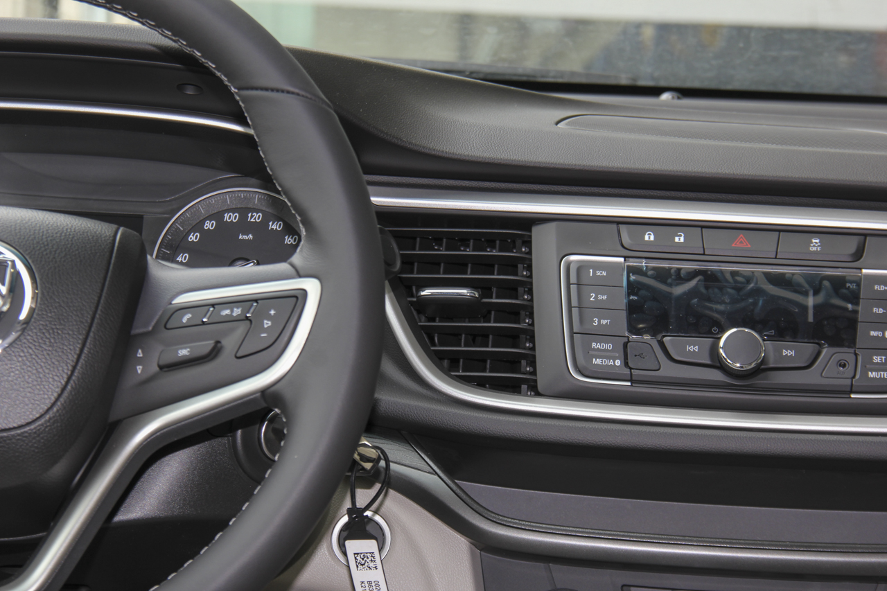 2018款英朗1.0T手动精英型15T