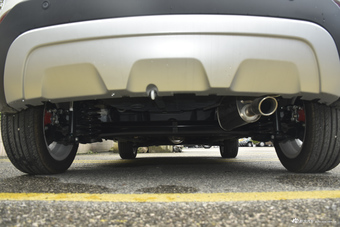 2016款昌河Q25 1.5L手动乐惠版 炫酷白