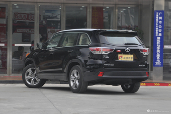 2017款汉兰达2.0T自动四驱豪华版7座