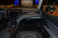 2018款凯美瑞2.5L 基本型