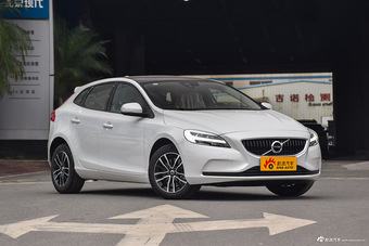 2017款沃尔沃V40 1.5T自动T3 智逸版