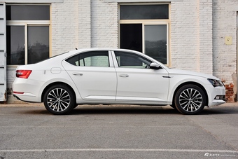 2018款速派1.8T自动TSI330 DSG豪华版