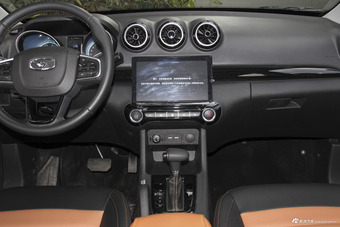 2016款凯翼V3 1.5L自动智联III