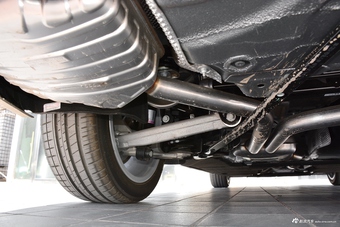 2018款奥迪A6L 2.5L自动30周年年型 30 FSI 风尚型