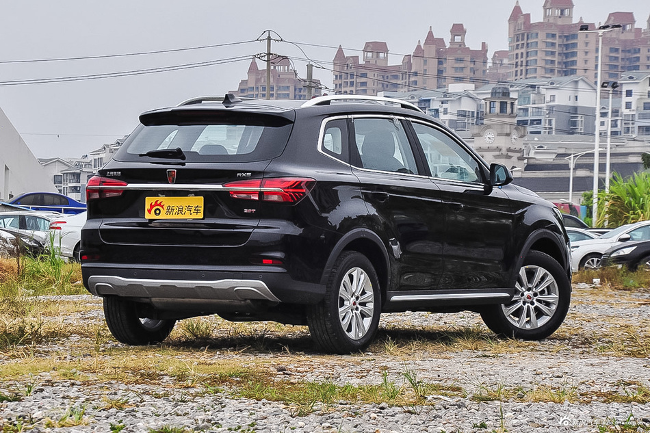 2016款荣威RX5 20T手动两驱旗舰版