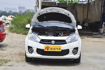 2013款奥拓1.0L自动豪华型