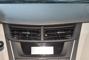 2018款赛欧3 1.3L手动舒适天窗版