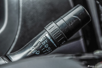 2016款 拓陆者 2.8T E5 柴油两驱舒适版ISF2.8