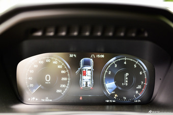 2015款沃尔沃XC90 2.0T自动 T6智雅版7座