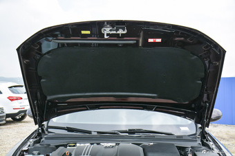 2016款众泰Z700 1.8T手动典雅型