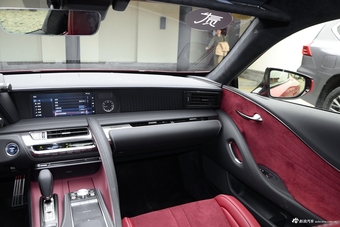 2018款雷克萨斯LC 500h运动版 