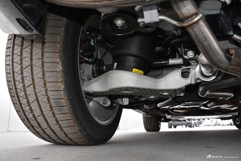 2018款路虎揽胜运动 3.0 v6锋尚创世版DYMAMIC