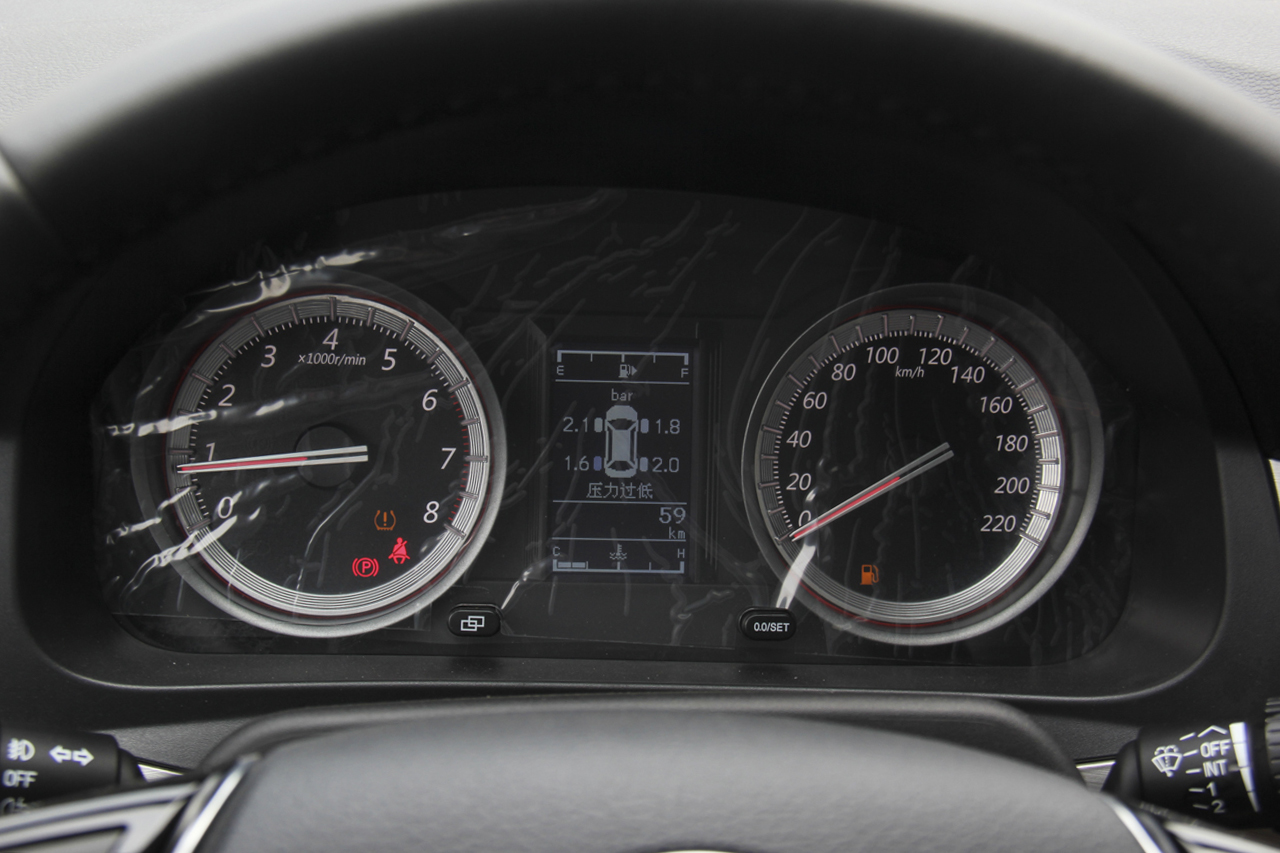 2017款景逸X5 2.0L手动尊贵型