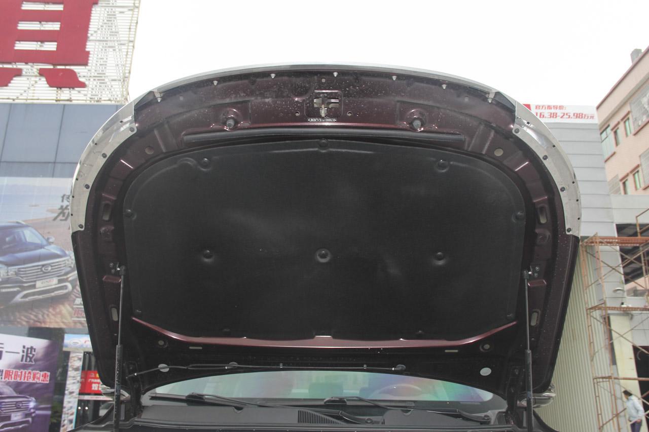 2016款传祺GA6 1.5T自动豪华版235T