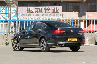 2018款迈腾1.8T自动330TSI DSG尊贵型