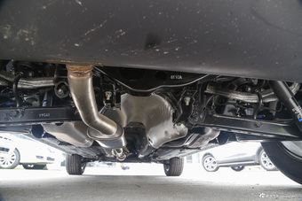 2016款雷诺科雷傲2.0L自动改款两驱舒适版