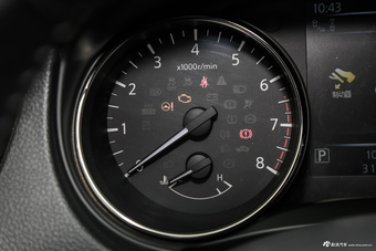 2016款逍客2.0L自动XV TOP旗舰版