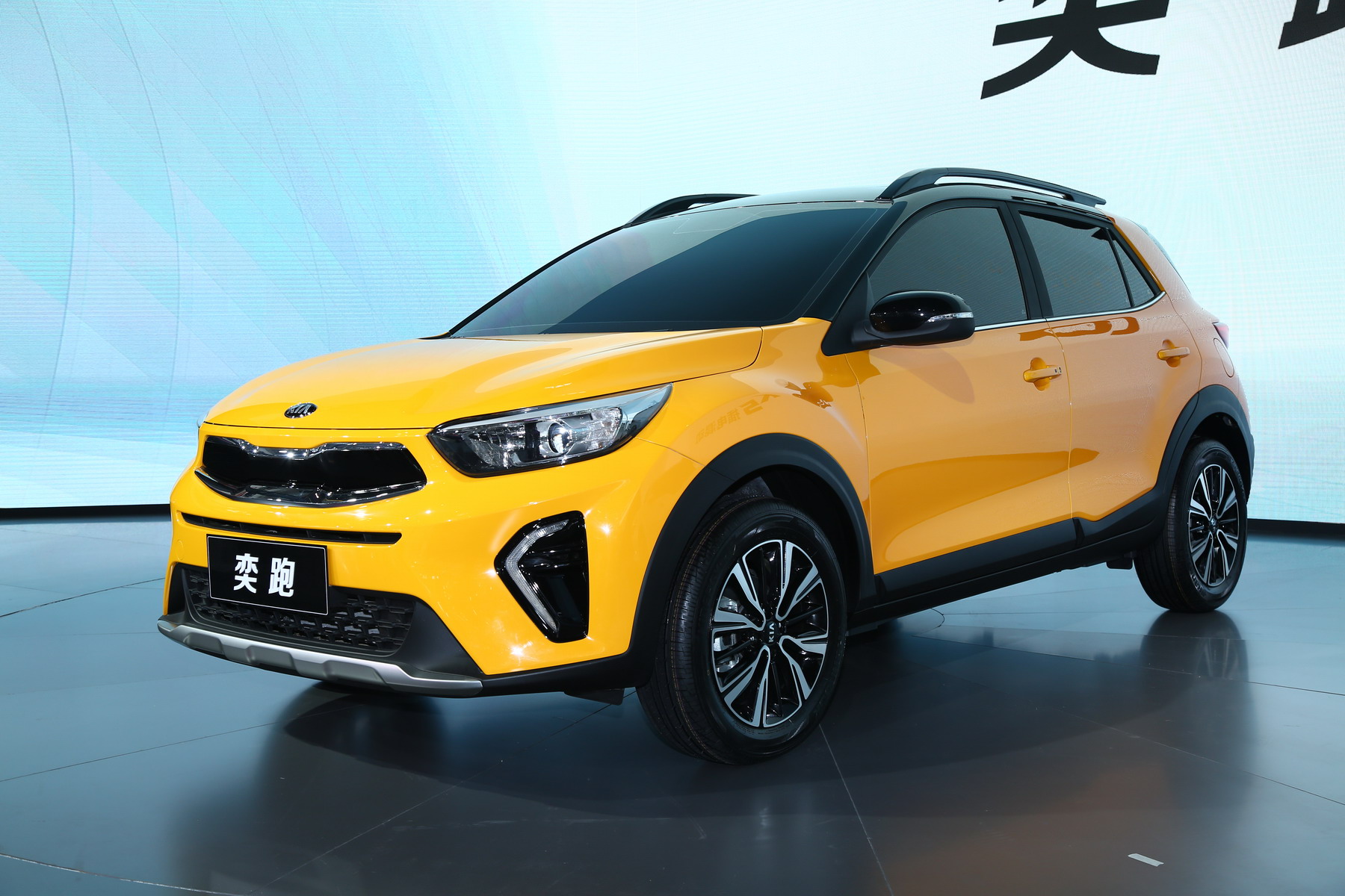 【起亚2019款起亚KX CROSS 1.4L自动GLS 国V】报价_参数_图片 – 新浪汽车