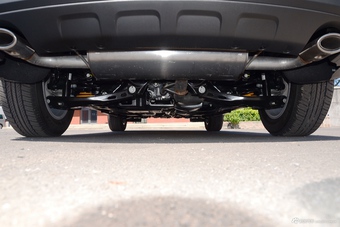 2017款昂科威2.0T自动四驱领先型28T